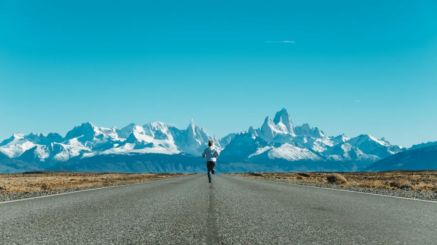 Person som springer mot Patagonien i Argentina.