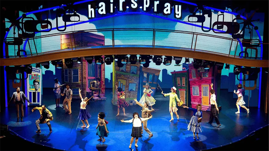 Hairspray musikalen på Symphony of the Seas.