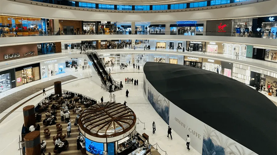 Dubai mall, en känd shoppinggalleria du kan åka till på din weekend i Dubai.