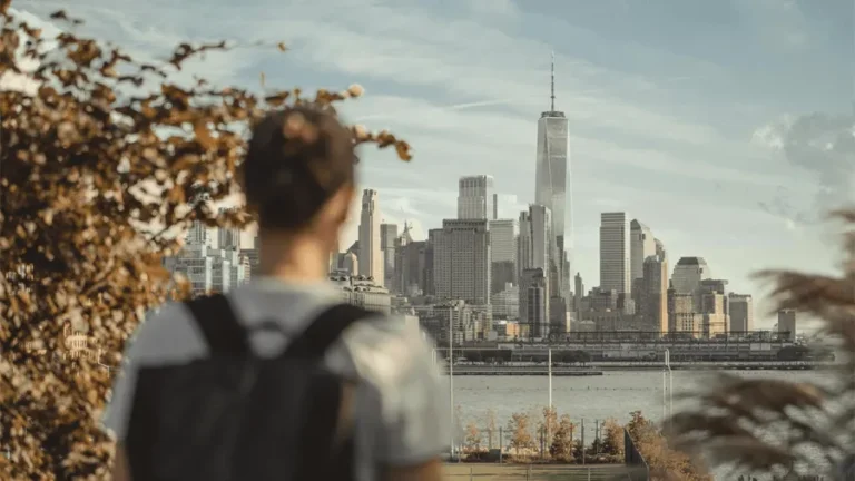 Turist i New York på en USA resa.
