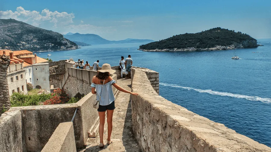 Kvinna i Dubrovnik.