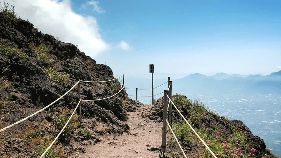 Vandringsled mot Vesuvius i Neapel.