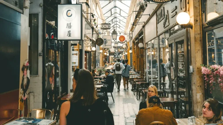 Passage des Panoramas är en av många sevärdheter i Paris.