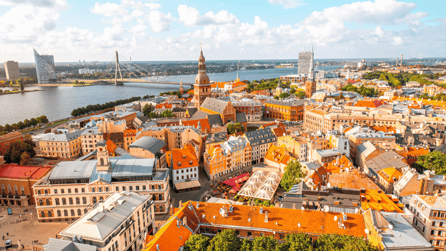 Vi skräddarsyr resor till Riga Staden Riga.