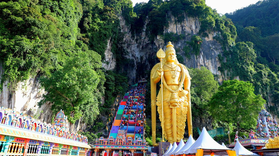 Batu Caves kan du uppleva på en Malaysia resa.