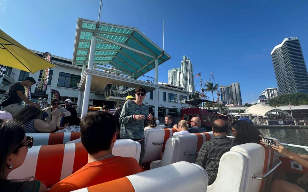 Thriller Speedboat – en pirrande båtfärd genom Miami