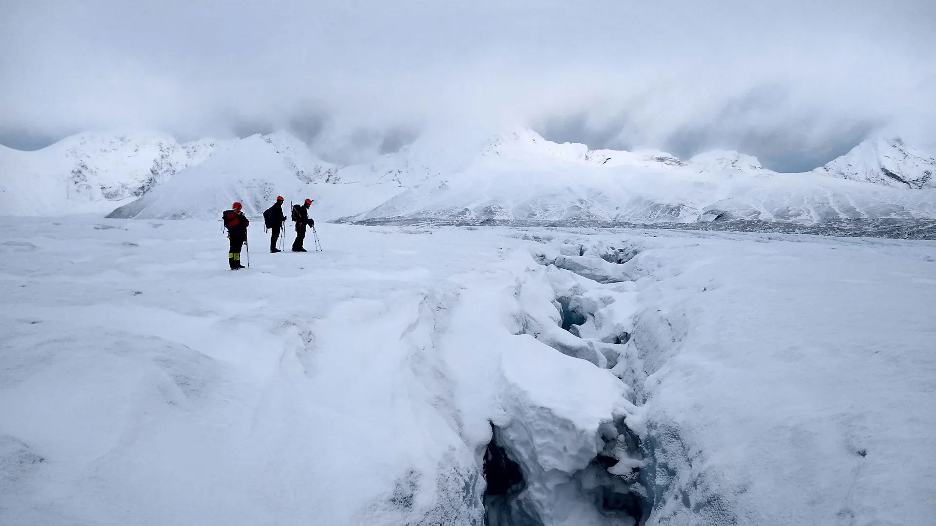 Glaciärvandring på Svalbard.