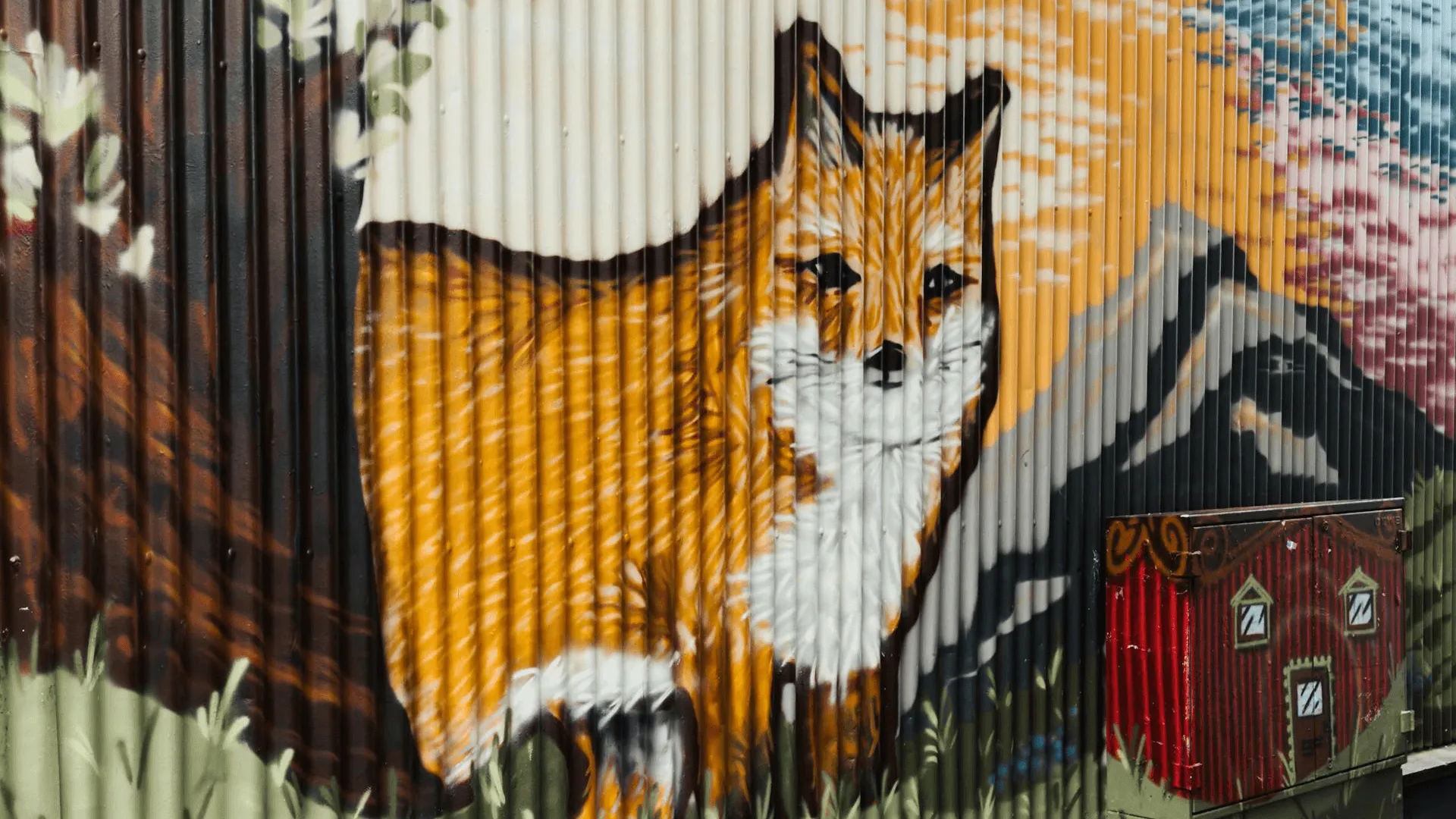 Graffiti målning av en räv i Reykjavik.