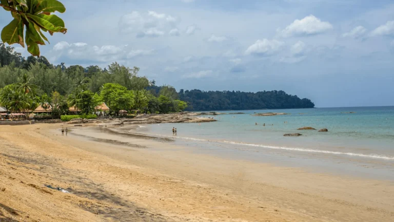 Sandstrand i Khao Lak.