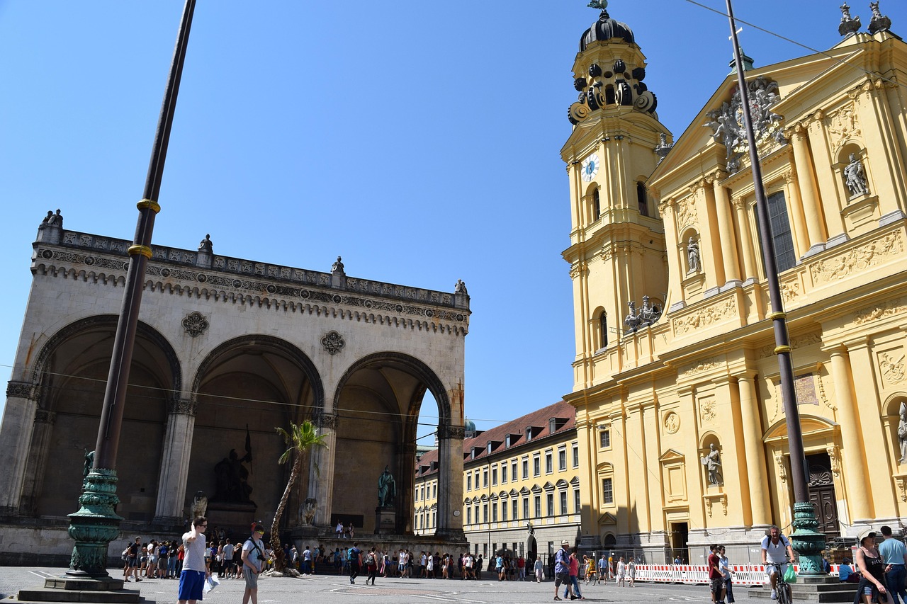 Odeonsplatz med Feldherrnhalle i München